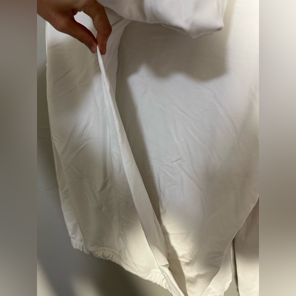 Lululemon Twisted & Tucked Pullover White - Picture 4 of 5